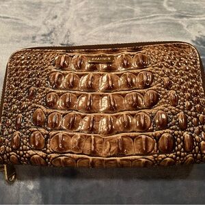 Brahmin Melbourne Wallet